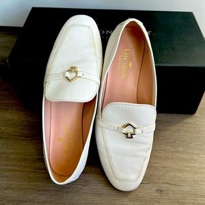 KATE SPADE Cape Cod White Leather Mule Loafers
Spade charm Womans 8.5